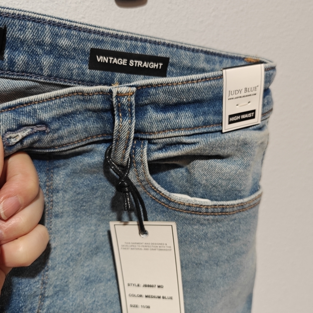 NWT Judy Blue Vintage Straight Leg Jeans 11 / 30 High Rise Mid Wash - Picture 5 of 9